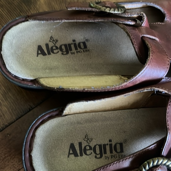 Allegria Chestnut Brown Leather Mules Slides Shoes 40/9. Adjustable Buckle - Picture 4 of 4